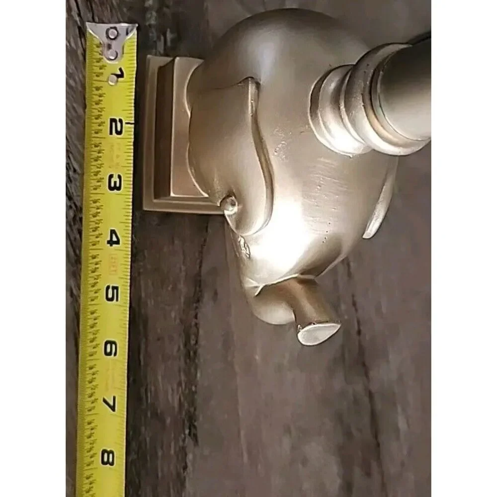 SMALL BUT MIGHTY Resin Gold Elephant (trunk Up) Lamp‎ (11